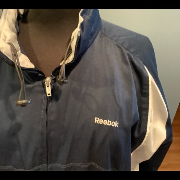 Adidas tracksuit - Picture 3 of 10